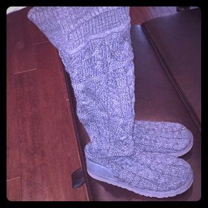 Grey Sweater Uggs